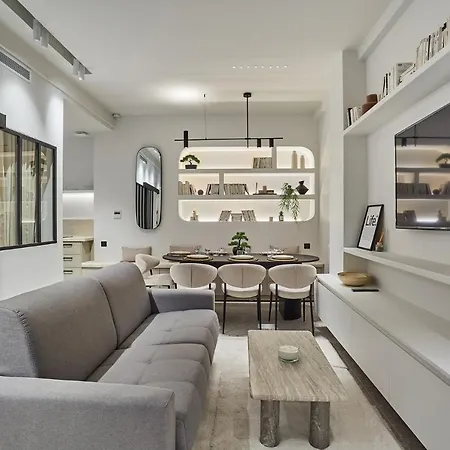 Sacre Coeur By Prestige Apartment